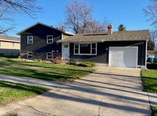 310 E 13th Ave, Mitchell, SD 57301