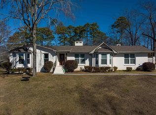 999 Ridgewood Cir, Birmingham, AL 35235