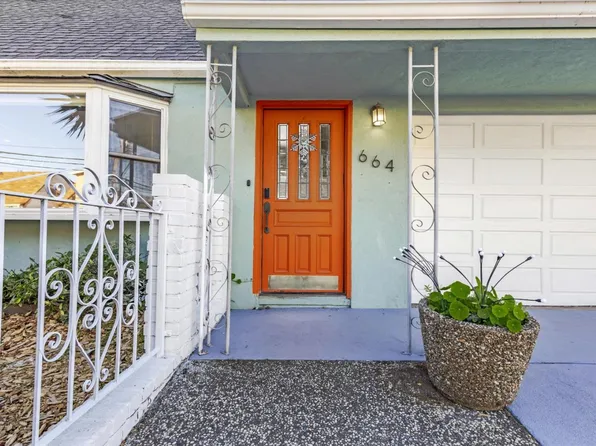 664 Claridge Dr, Pacifica, CA 94044