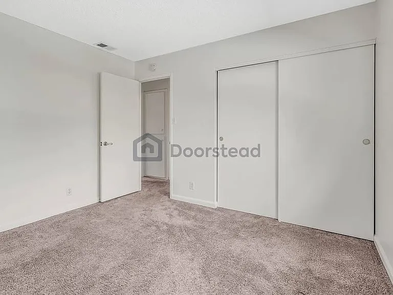 8809 Salmon Falls Dr #C — Photo 15