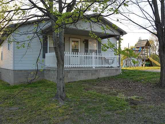 4th image of 173 N 9th St