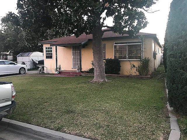 1st image of 14724 Stockdale St