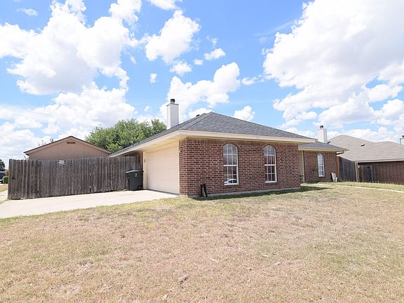 3rd image of 4411 Sonora Dr