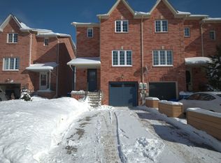 51 Hattie Ct, Georgina, ON L4P3Z8