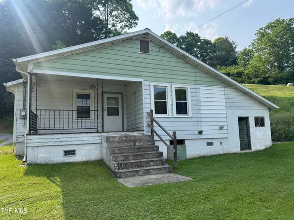 11985 Tazewell Rd, Coeburn, VA 24230