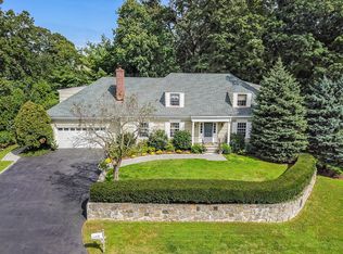 2 Clark Ln, Rye, NY 10580