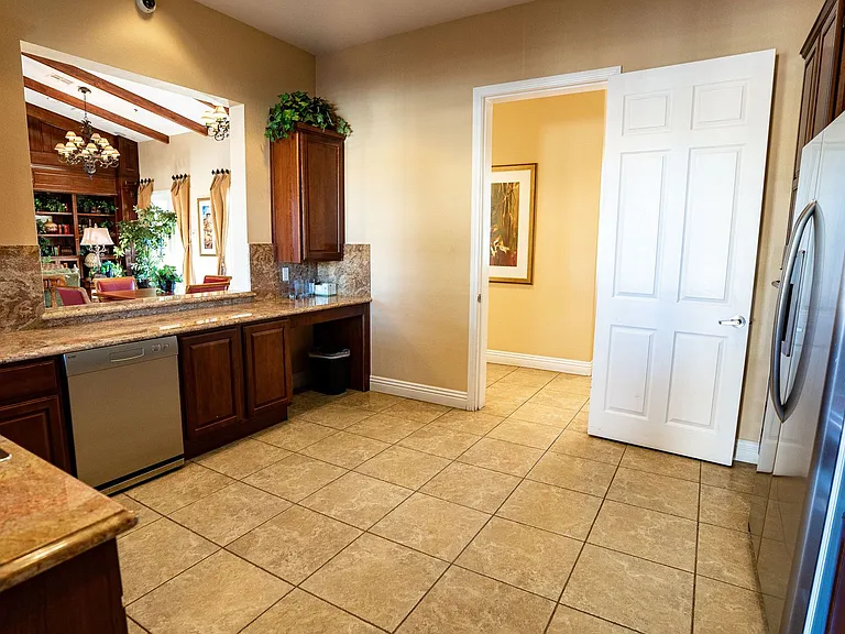 10643 Tray Mountain Ave — Photo 35