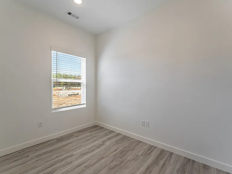 1101 Kentucky Ave — Photo 11