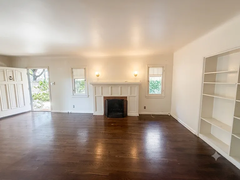 Hudson Duplex — Photo 1