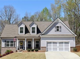 2333 Deep Wood Dr, Loganville, GA 30052