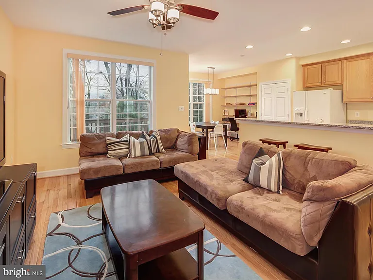 2958 Thompson Park Ln — Photo 13