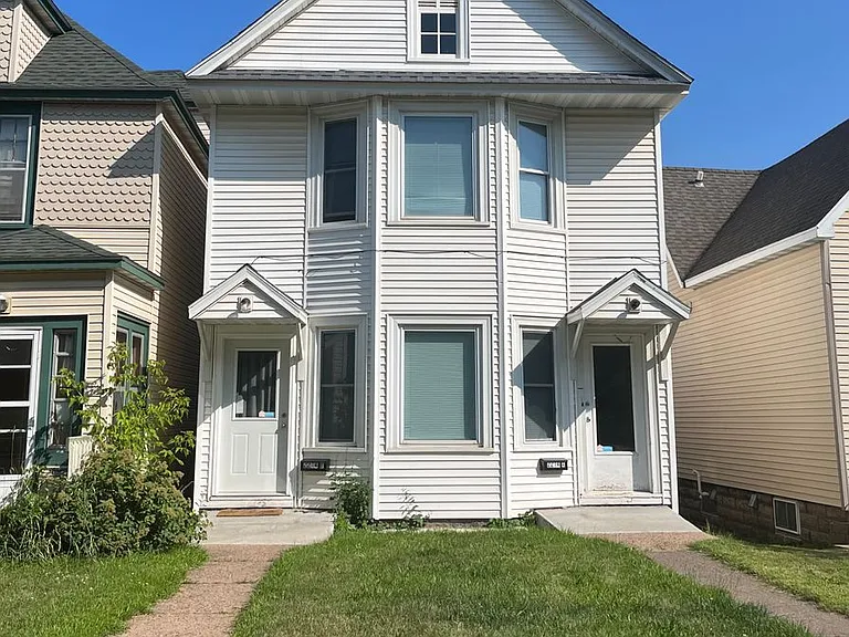 2214 W 3rd St — Photo 20