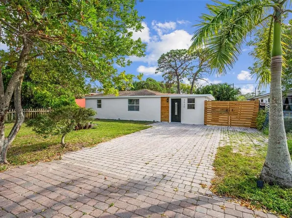 3930 50th Ave N, Saint Petersburg, FL 33714