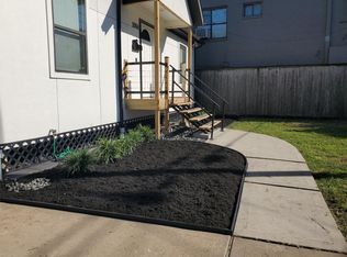 1904 Davis St, Houston, TX 77026