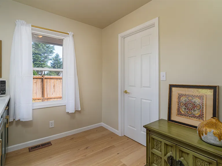 3601 Landau Ave NE — Photo 15