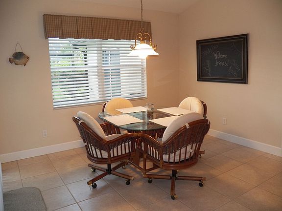 5th image of 248 Greywing Ct