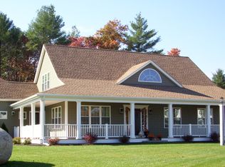 18 Lawton Ln, Foxboro, MA 02035