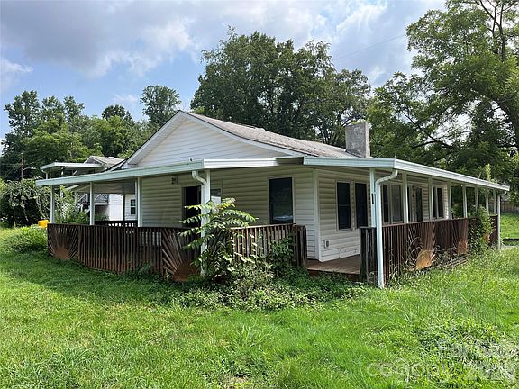 2nd image of 1721 Old Haywood Rd