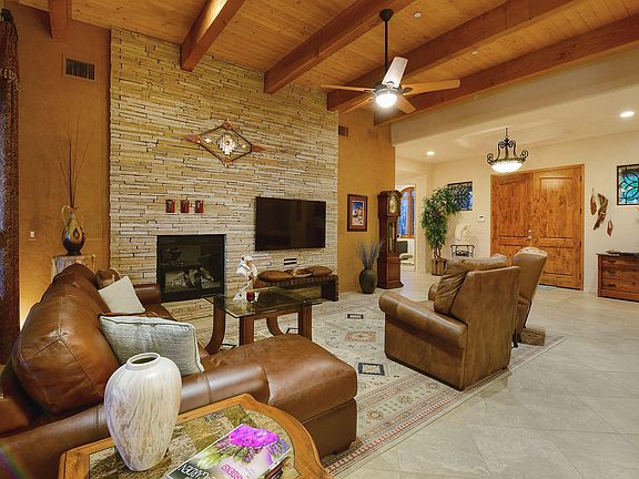 5th image of 1150 W Ironwood Valley Dr