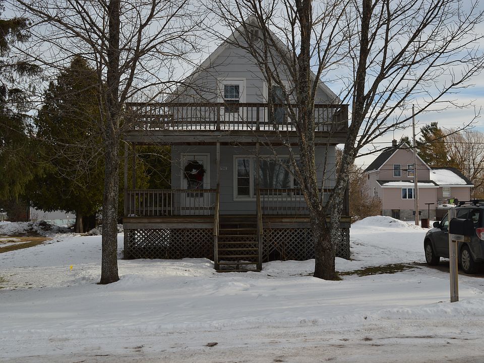 1st image of 47582 1st St