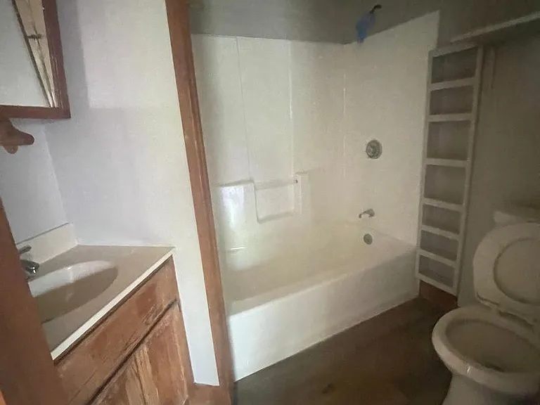 105 South St — Photo 5