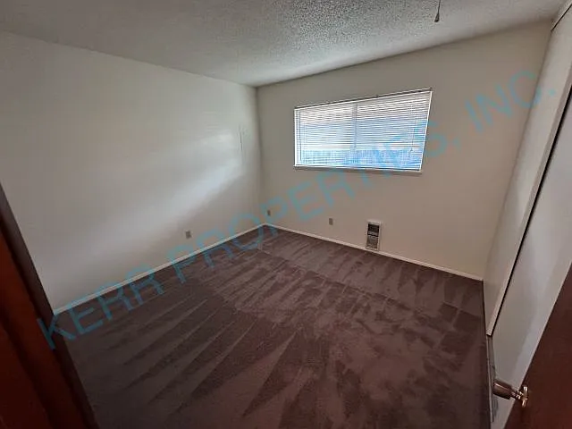7512 SE Steele St — Photo 10