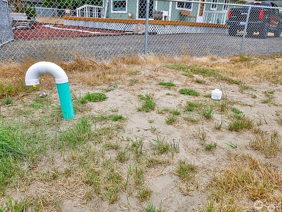 5th image of 733 Wood Duck Avenue SE