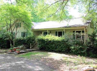 825 Westmoreland Rd, Greer, SC 29651