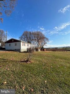 6392 Wayne Hwy, Waynesboro, PA, 17268
