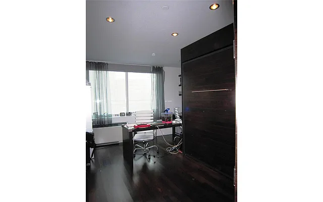 Sold by Douglas Elliman | media 25
