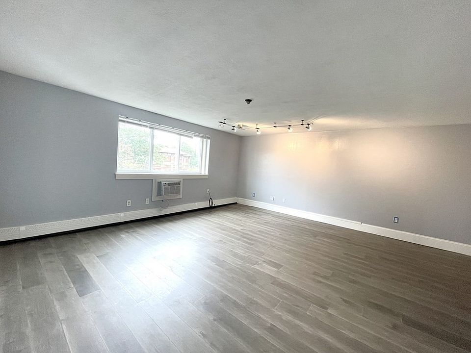 Regency Condominiums 215 Winter St Weymouth, MA Zillow Apartments