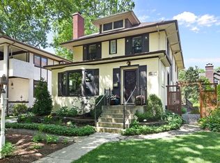 4908 Middaugh Ave, Downers Grove, IL 60515