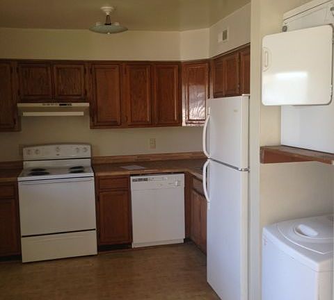 5th image of 1415 E Ocean View Ave APT A