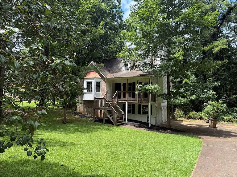 3019 Chelsea Ln — Photo 2