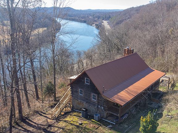 2nd image of 191 Hudson Ln