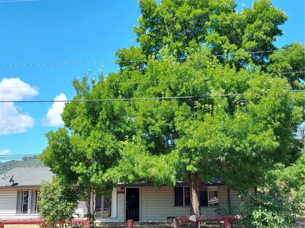 6135 Ridgeview Dr, Clearlake, CA 95422