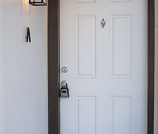 2nd image of 1306 E Saint Johns Ave #1