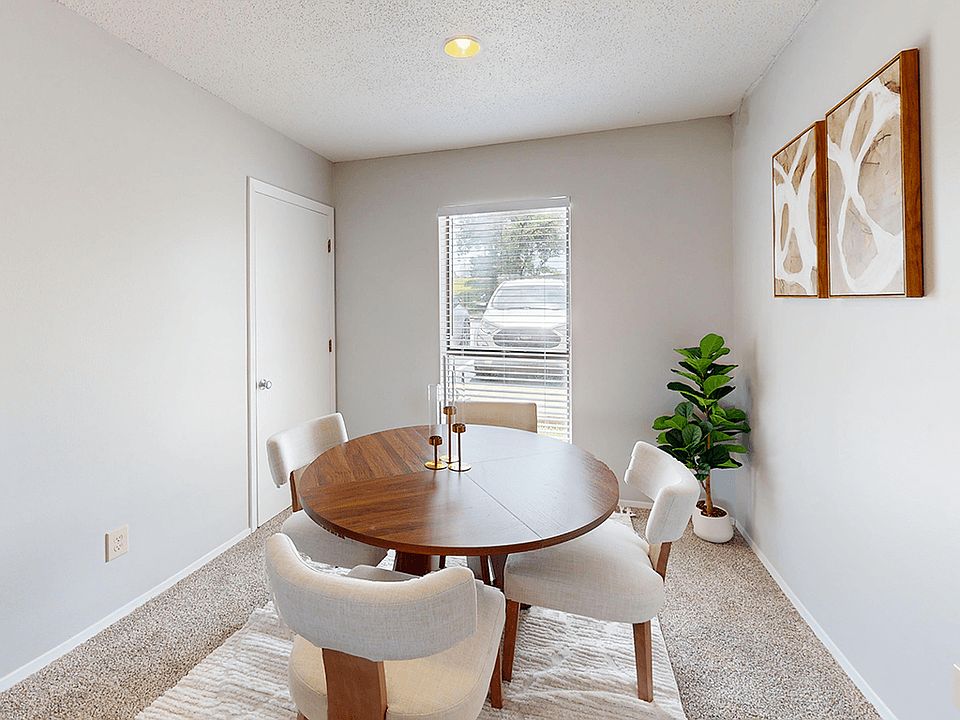 Separate Dining Space