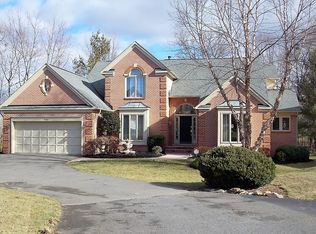 5482 Ashleigh Rd, Fairfax, VA 22030