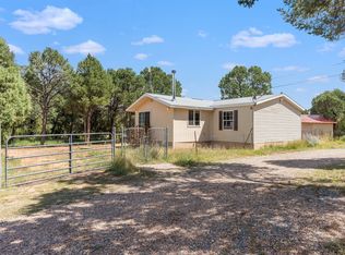 17 Blue Jay Way, Rowe, NM 87562