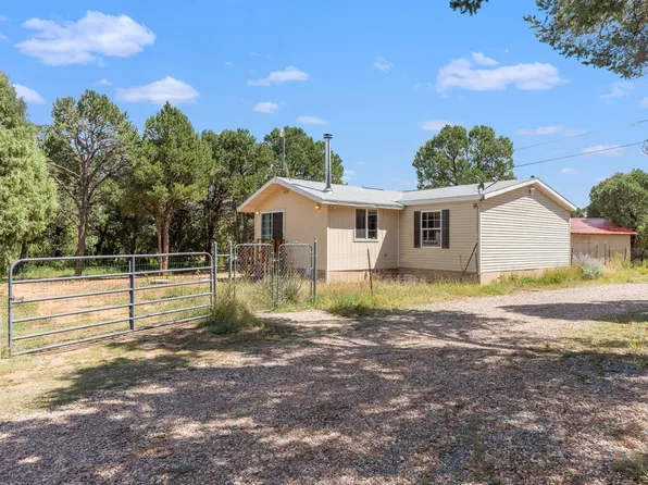 17 Blue Jay Way, Rowe, NM 87562