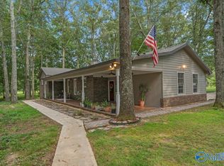 822 Dan Crutcher Rd, Toney, AL 35773