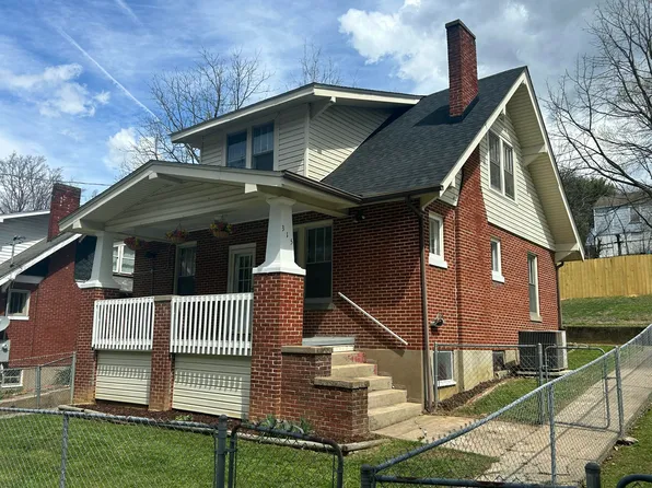 315 S Washington Ave, Pulaski, VA 24301