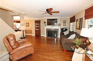 2nd image of 4171 Cameron Dr