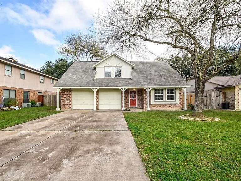 2110 Whiteback Dr — Photo 3