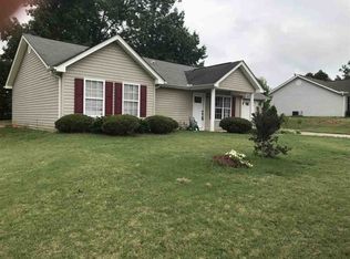 905 Veryfine Dr, Fountain Inn, SC 29644