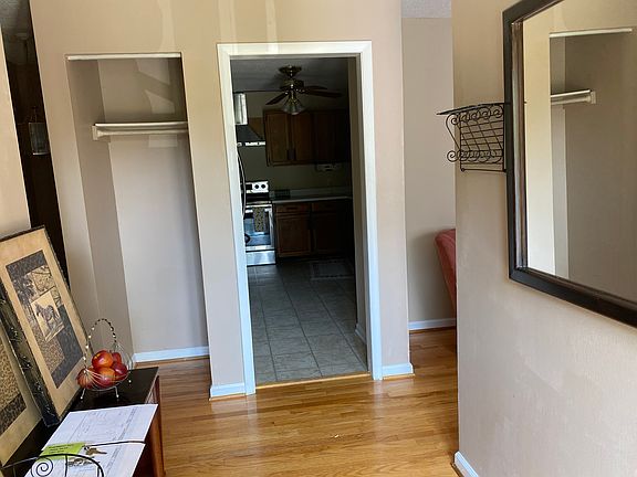 Foyer_08022021