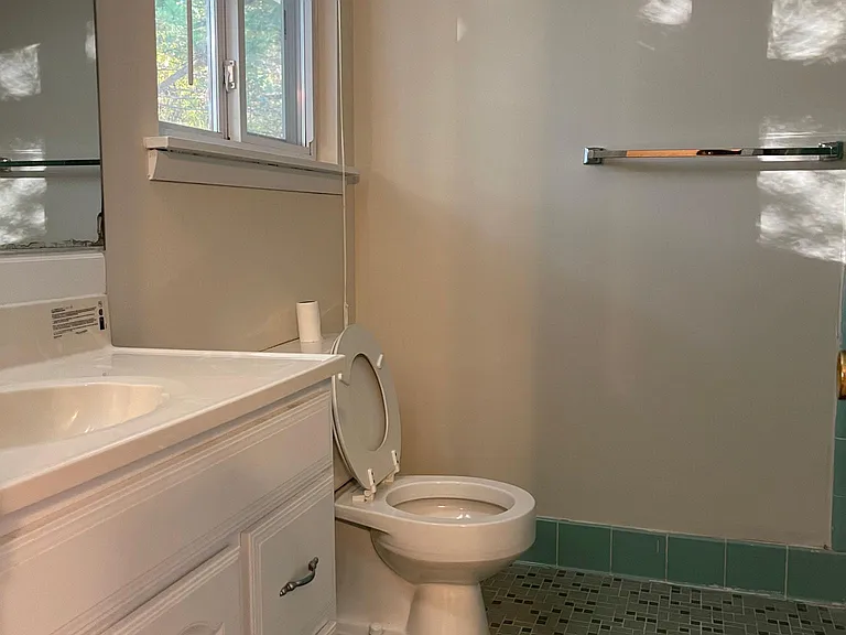 2381 Champion Ct — Photo 4