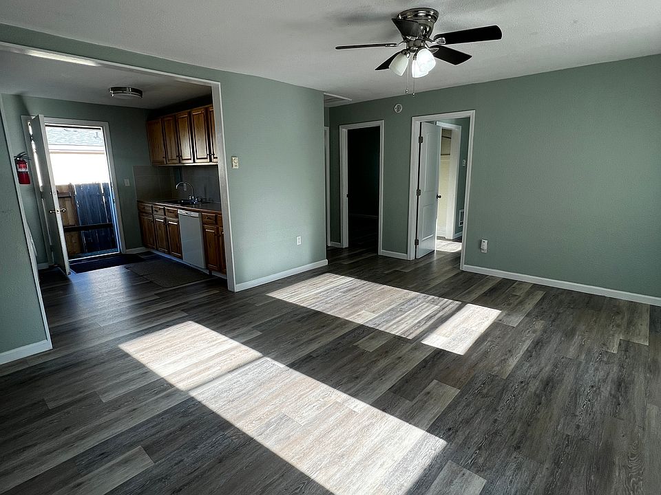 1st image of 108 N National Ave #108