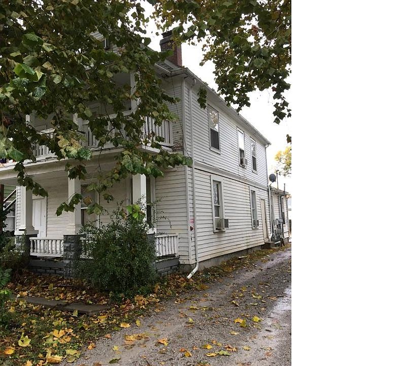 2nd image of 606 W Lawrence Ave
